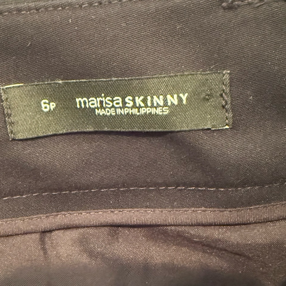 LOFT Marisa Skinny Ankle Petite Pants - Picture 8 of 10